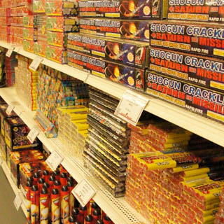 Tour Stateline Fireworks - New Hampshire Fireworks Factory Outlet