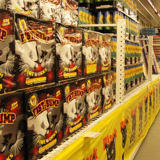 Tour Stateline Fireworks - New Hampshire Fireworks Factory Outlet