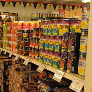 Tour Stateline Fireworks - New Hampshire Fireworks Factory Outlet