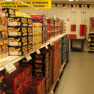 Tour Stateline Fireworks - New Hampshire Fireworks Factory Outlet